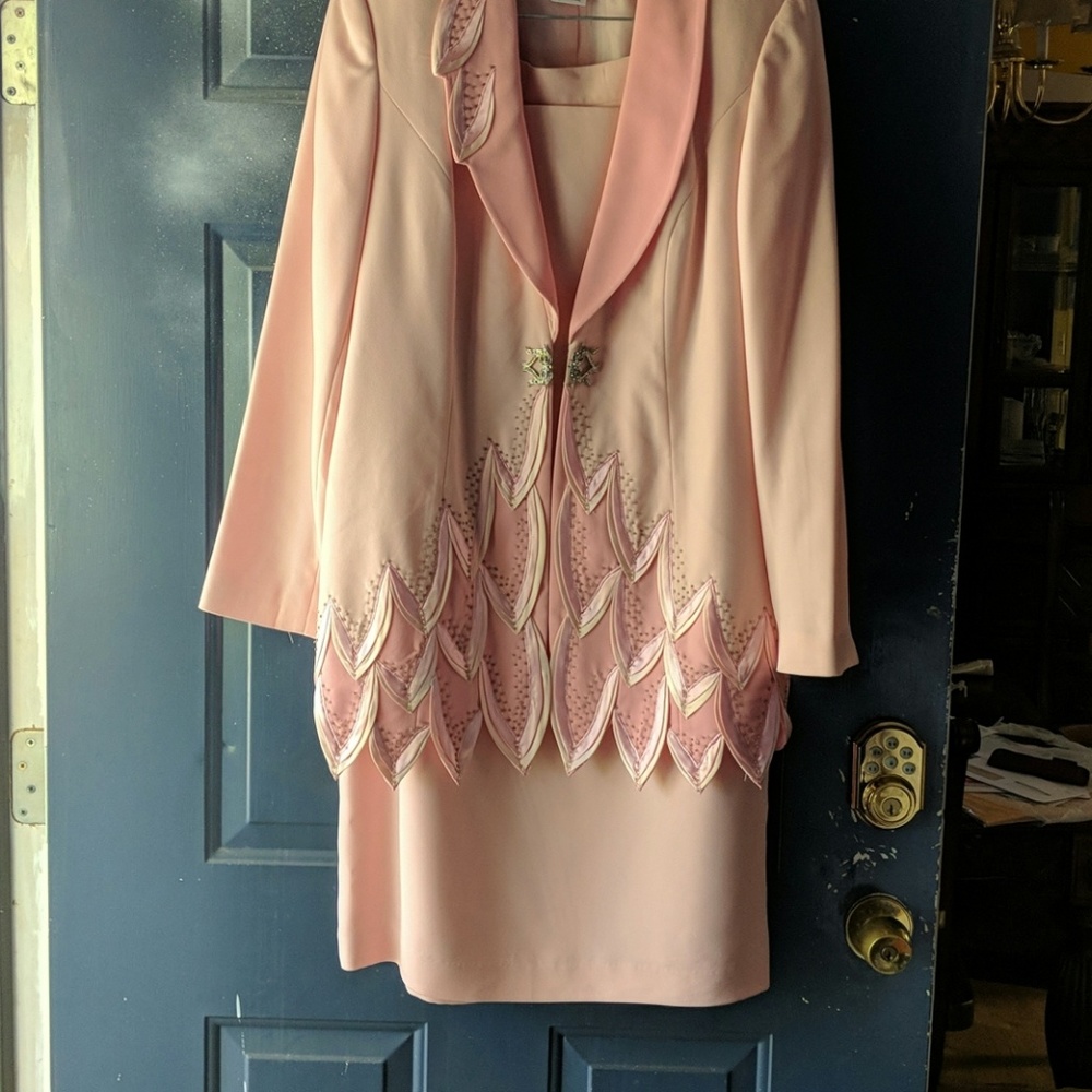 A two-piece skirt suit
